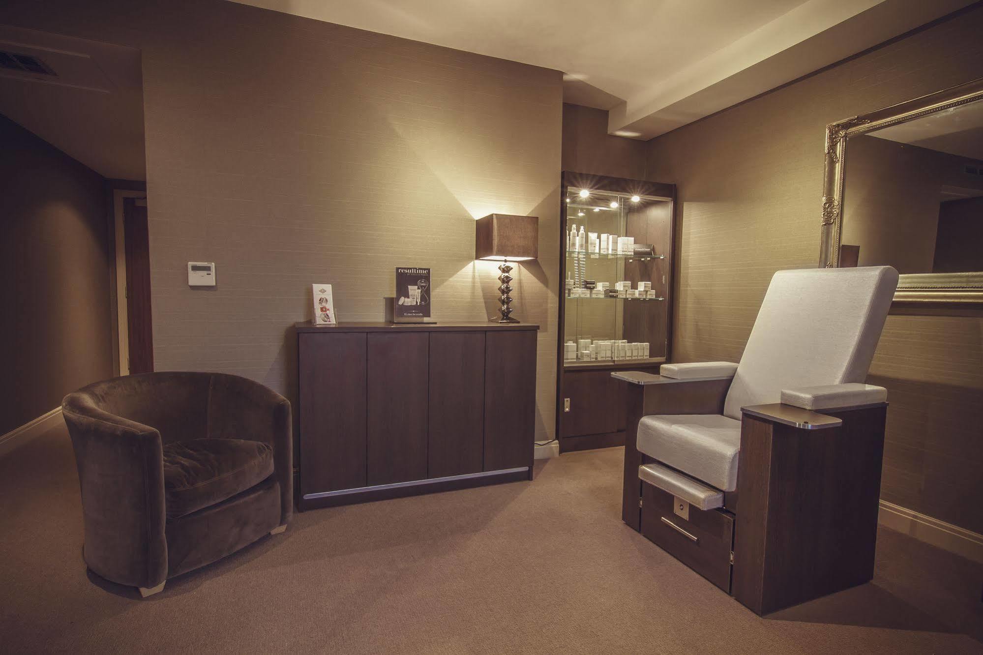 Peak Edge Hotel Честерфілд Екстер'єр фото
